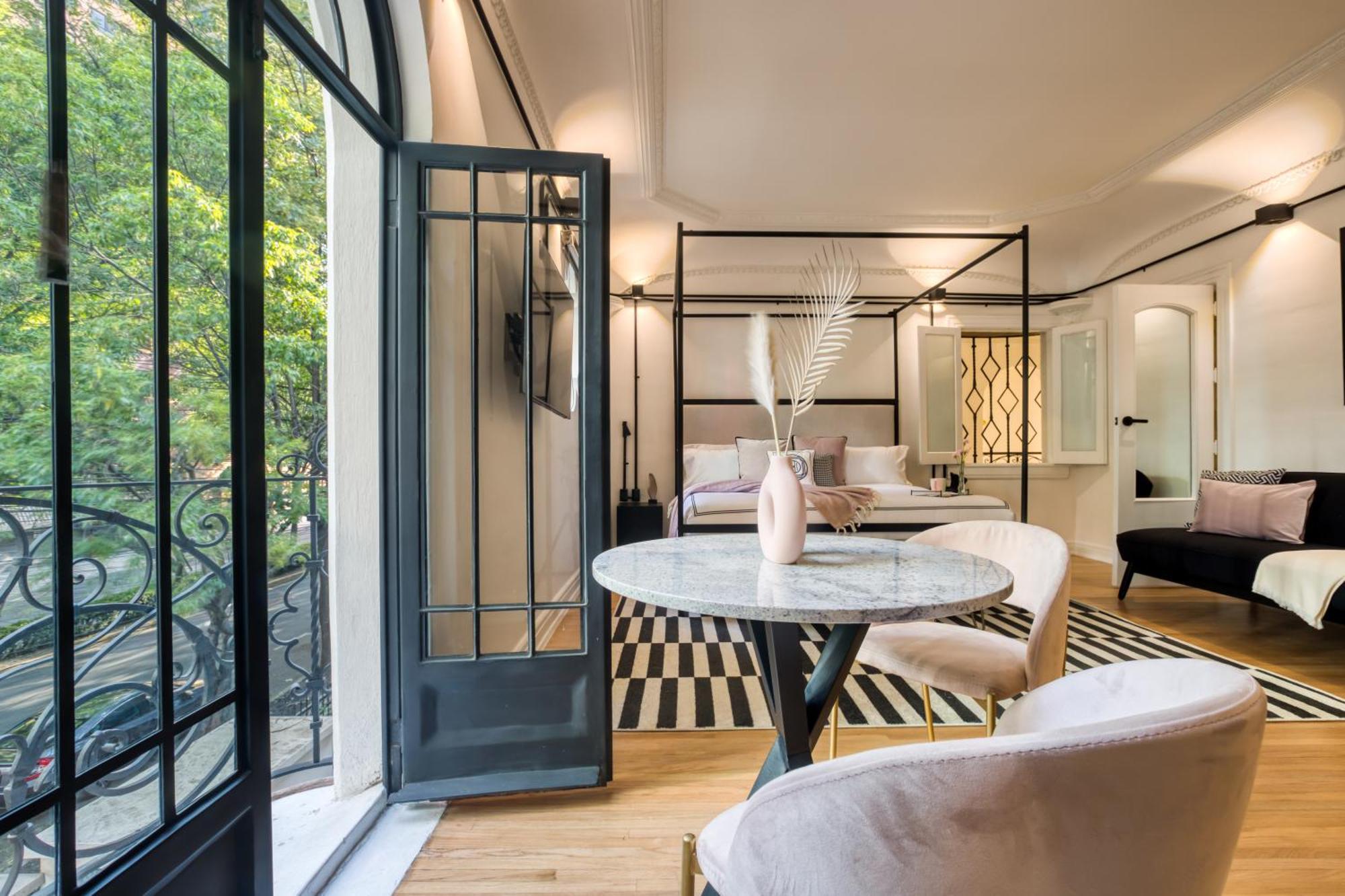 Utopic Campos Eliseos By Uliv Hotel Mexico City